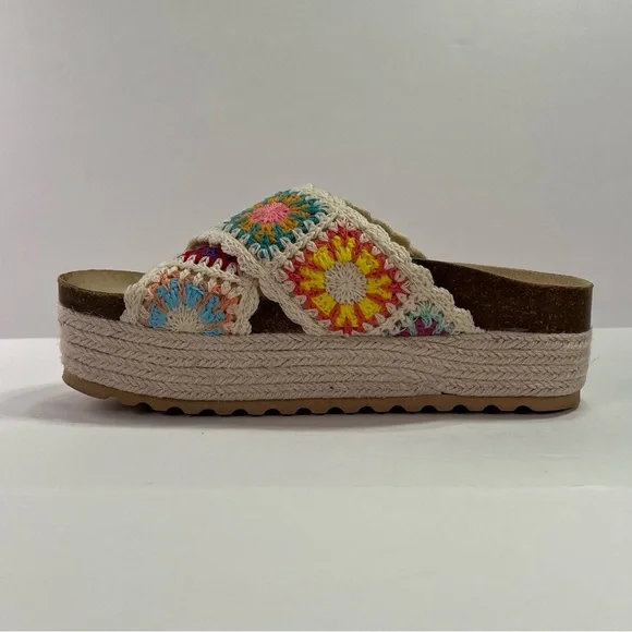 Dirty Laundry Plays Platform Crochet Espadrille Sandals - multi, size 6/36.5 - Picture 8 of 13